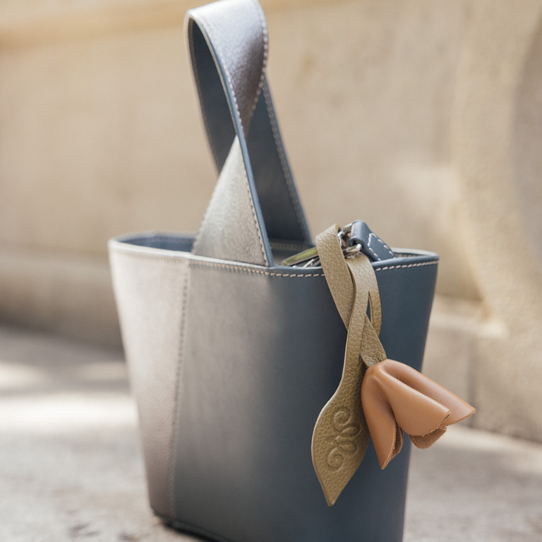 CHARM TULIPAN