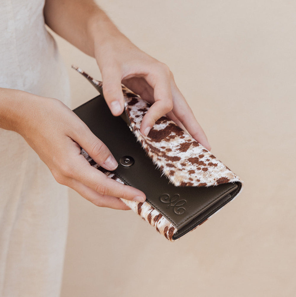 LARGE AFRICAN DESSERT WALLET