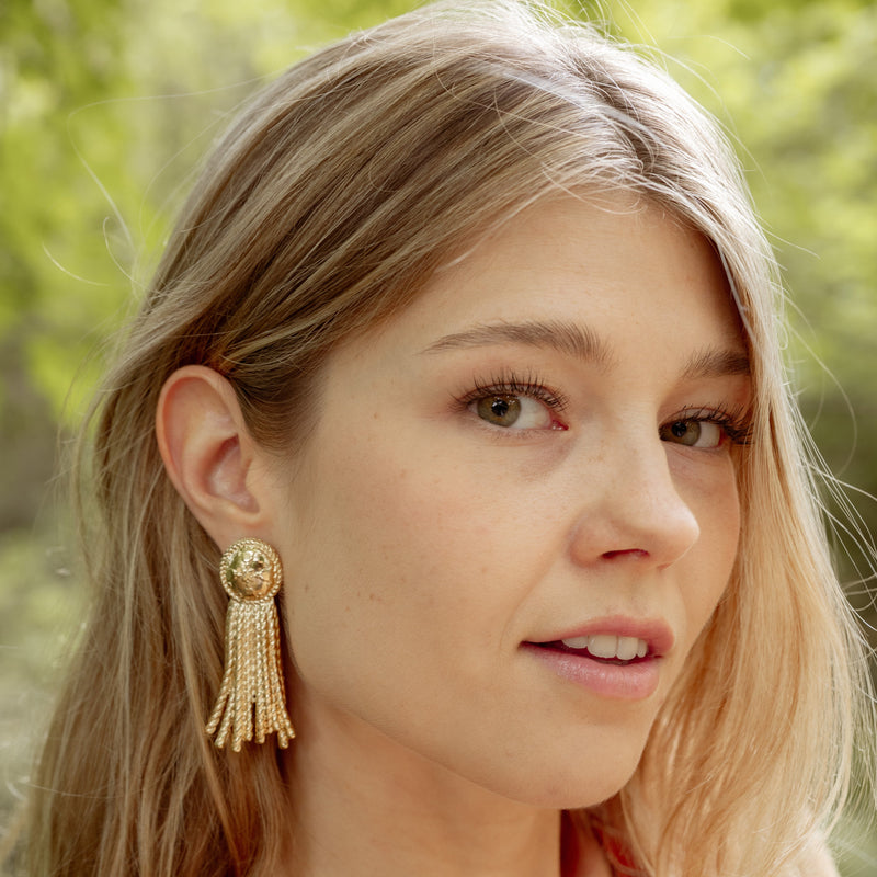 Pendientes Traje de luces oro detalle